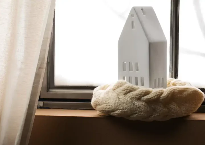 replace old window for safety Toronto